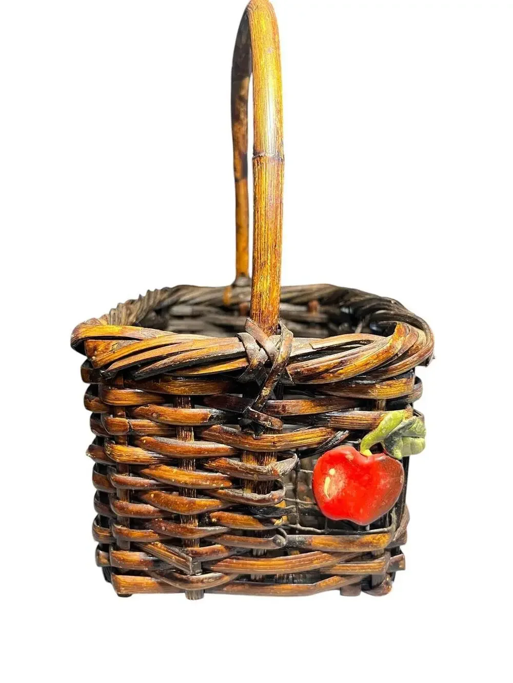Farmhouse Apple Wicker Country Girl Fruit Basket